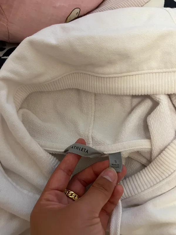 Athleta Super Cropped White Hoodie - Image 4