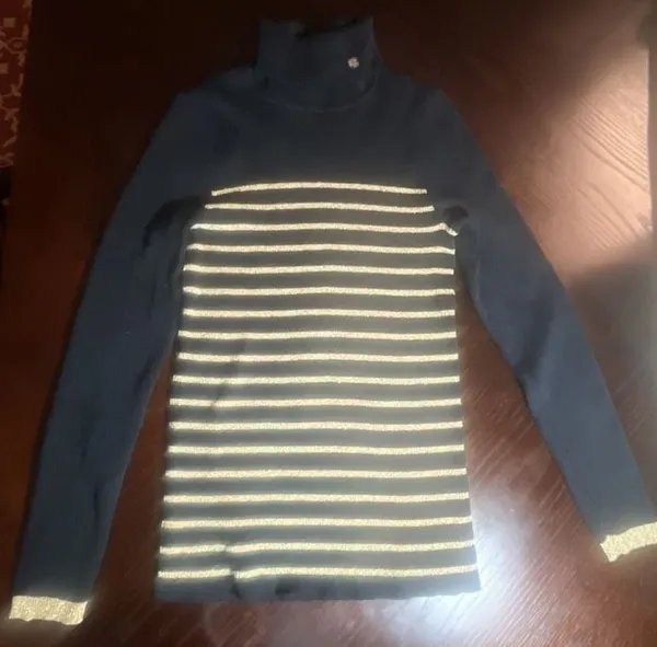 Lauren Ralph Lauren Black and Gold Metallic Striped Ribbed Turtleneck Sweater - Image 2