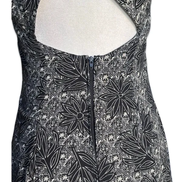 Vintage All That Jazz Black White Floral Cross Back‎ Maxi Dress Boho Minimalist - Image 6