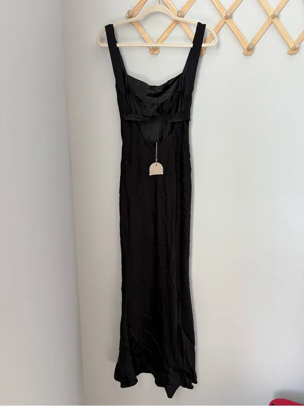 NWT Meshki Ensley Satin Maxi Dress size XS - Image 6