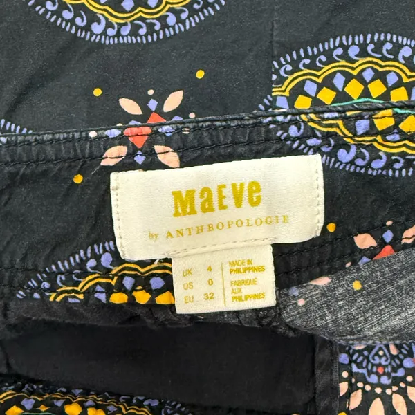 Maeve by Anthropologie‎ Black Abstract City Shorts size 0 - Image 3