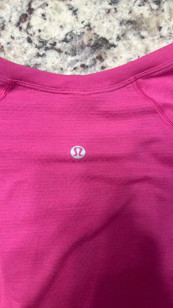 Lululemon Swiftly Short Sleeve - Image 3