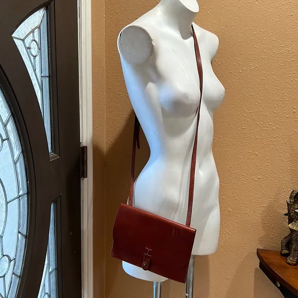 Lucky brand tan leather crossbody - Image 2