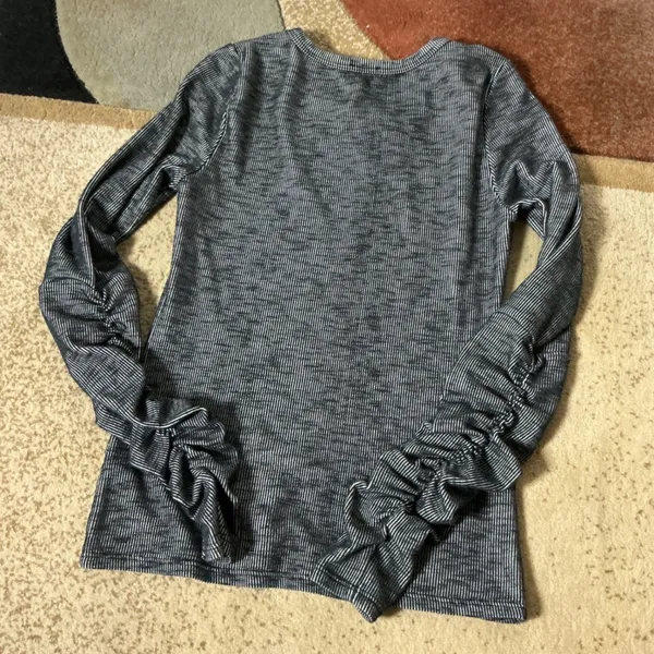 Free People Ruched Sleeve Striped Top Women Small Grey Space Dye Ribbed Knit Tee - Image 6