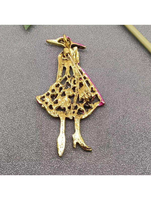 Fashion Temperament Girl Brooch - Image 2