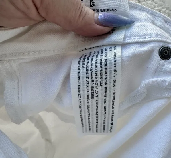 Abercrombie & Fitch Women's Curve Love High Rise Skinny Jeans White Size 16 - Image 4