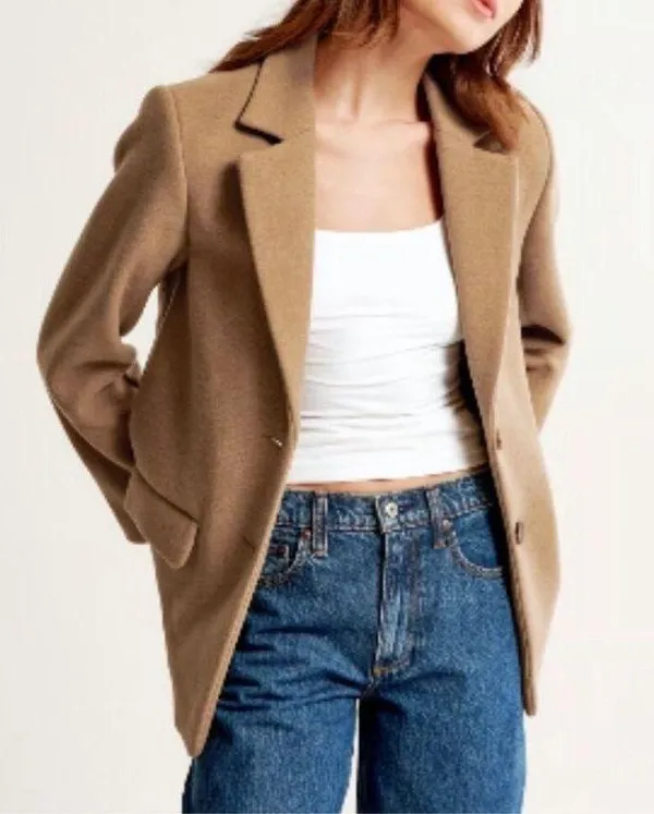 Abercrombie & Fitch Lined Wool-Blend Heavyweight Blazer (x-small, petite) - Image 2