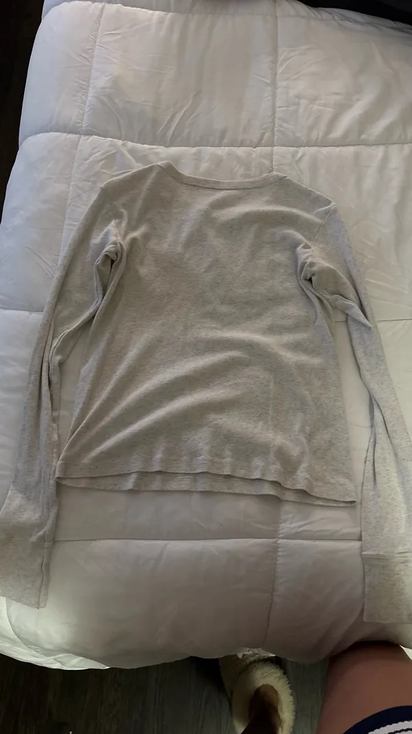 Brandy Melville Long Sleeve - Image 2