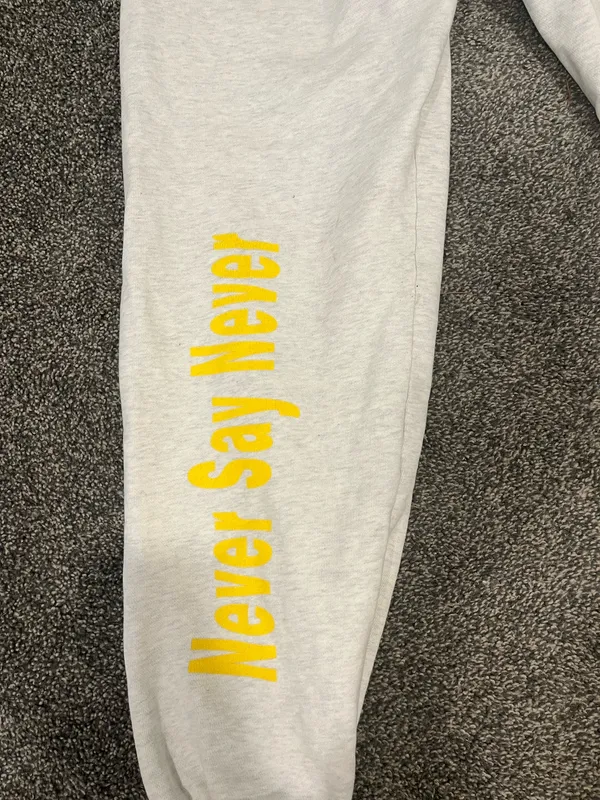 MAYBE CRAZY sweats Gray Size M - Image 3