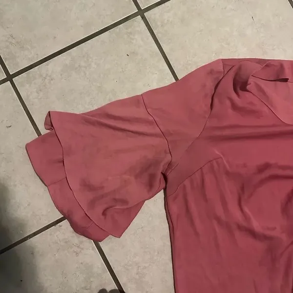 Lane Bryant silky pink v-neck flowy bell sleeve blouse - Image 6