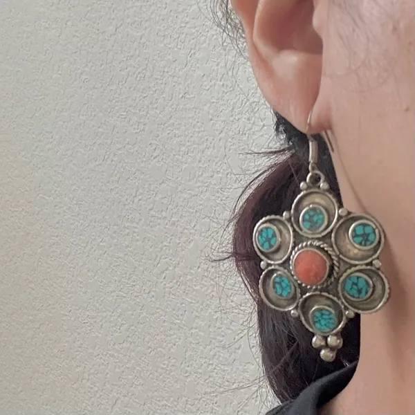 Vintage Silver-tone Turquoise & Coral Tibetan Style Flower Dangle Earrings 22g. - Image 3