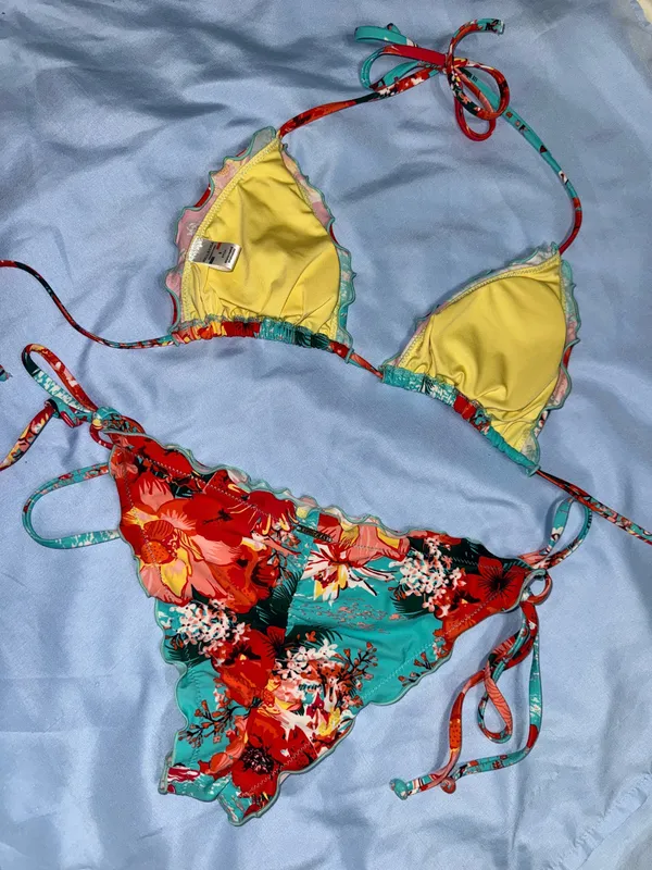 Bikini Multiple - Image 3