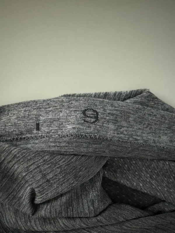 Lululemon Swiftly Tech Short Sleeve - Image 4