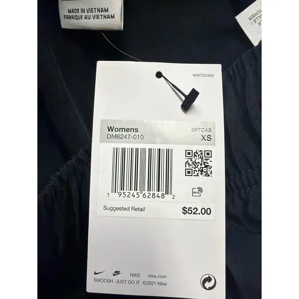 Nike Womens Sportswear Essential High Rise Cargo‎ Shorts Black DM6247-010 XS - Image 4
