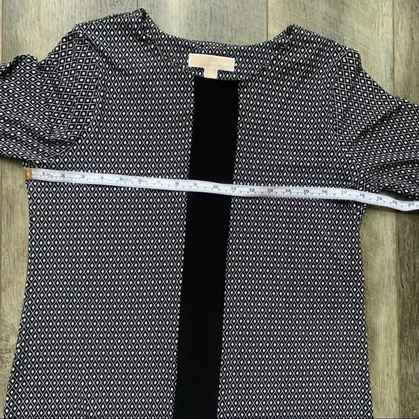Michael Kors Black and White Diamond Sheath Dress Long Sleeve Stripe Size Medium - Image 8