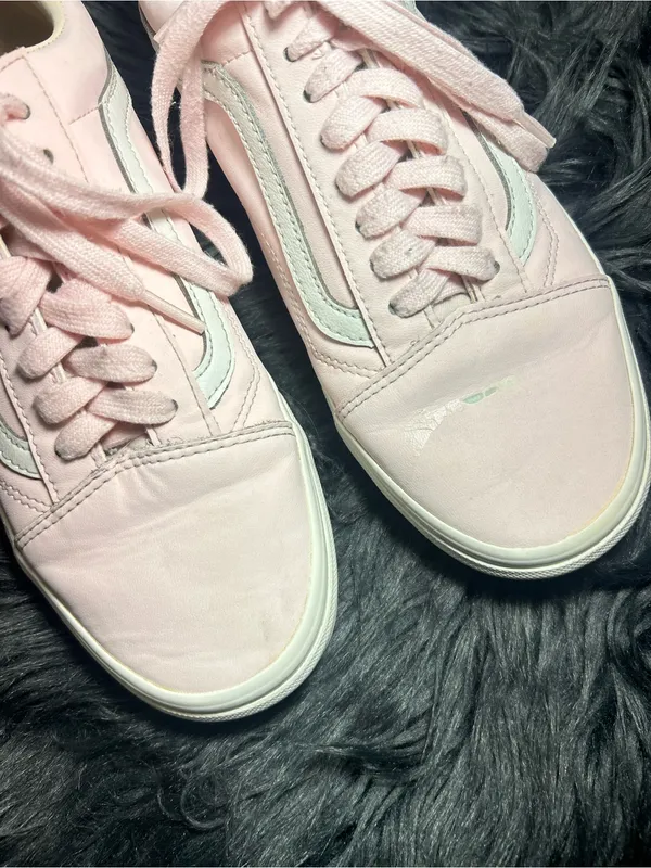 Vans Old Skool Low Top Sneakers in Pale Pink with White Stripe Sneaker Size 8.5 - Image 6