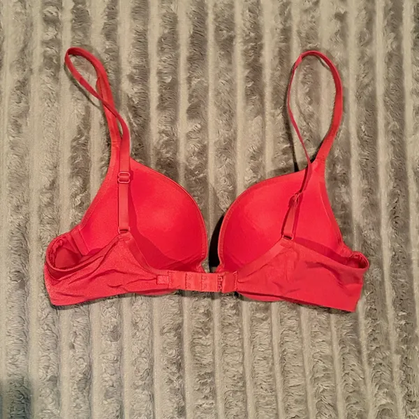 Victoria's Secret Coral Pink Push-Up Padded Underwire Bra 34B‎ 360070-2 - Image 3