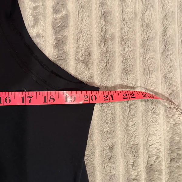 Fabletics Womens XL Black Muscle Tank Top Athletic Sleeveless Gym Shirt - Image 5