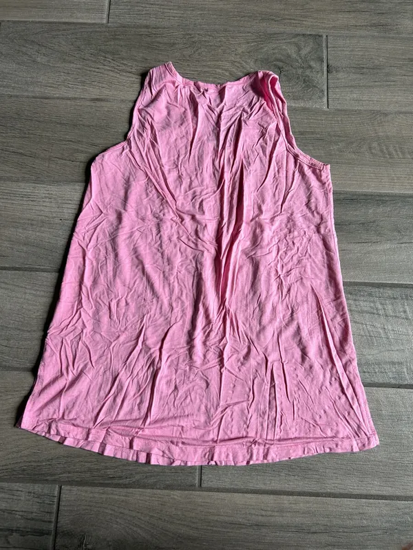 Casual Pink V-Neck Sleeveless Tank Top - Image 3