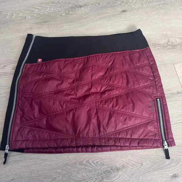 SKHOOP Karolin Short Insulated Skirt Burgundy Quilted Primaloft Mini Large - Image 3