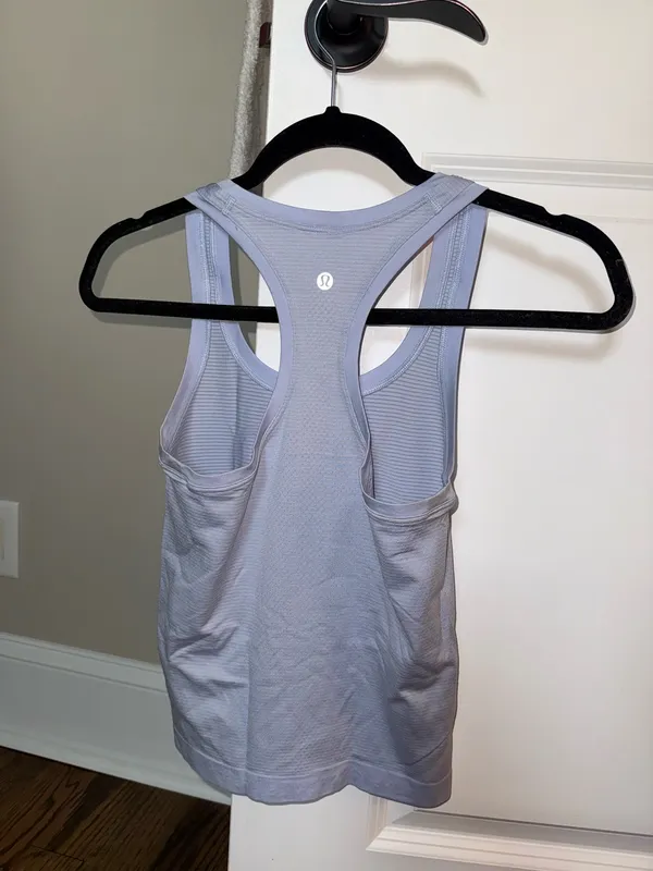 Lululemon Women's Swiftly Tech Racerback Tank Top 2.0 Waist Length - Image 3