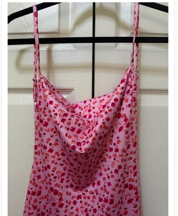 Amazon Pink Floral Cowl-Neck Backless Maxi Dress Size Small - Image 2