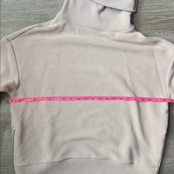 NEW Varley Milton Sweater in Mushroom XS - Image 7