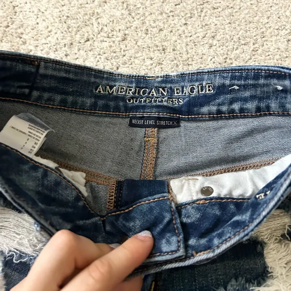 American Eagle hi rise‎ shortie Jean shorts size 4 - Image 2