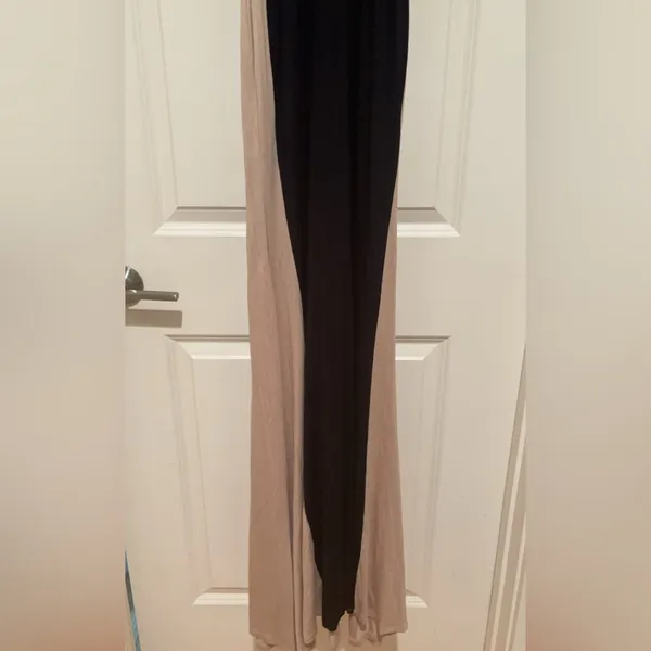 NASTY GAL MAXI DRESS - Image 4