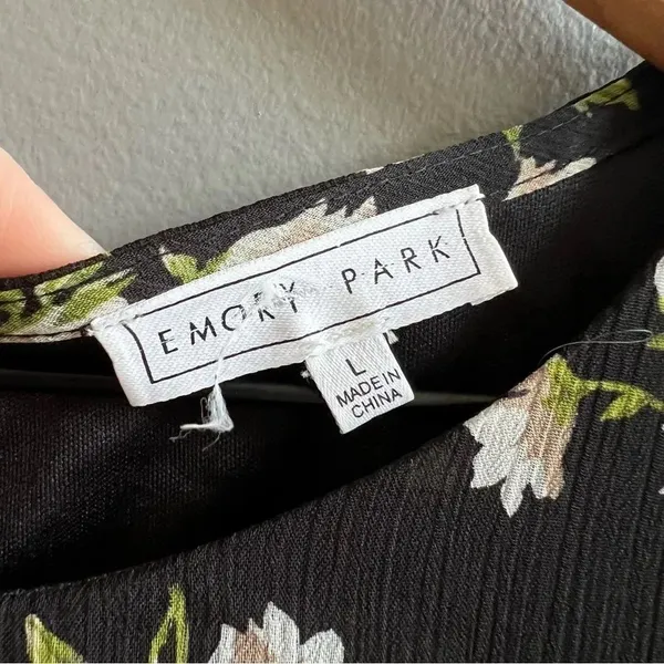 ASOS Emory Park Dark Ditzy Floral Print Maxi Dress Size Large Long Sleeve - Image 3