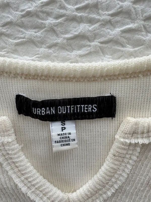 Urban Outfitters Sweater/ Long Sleeve - Image 3