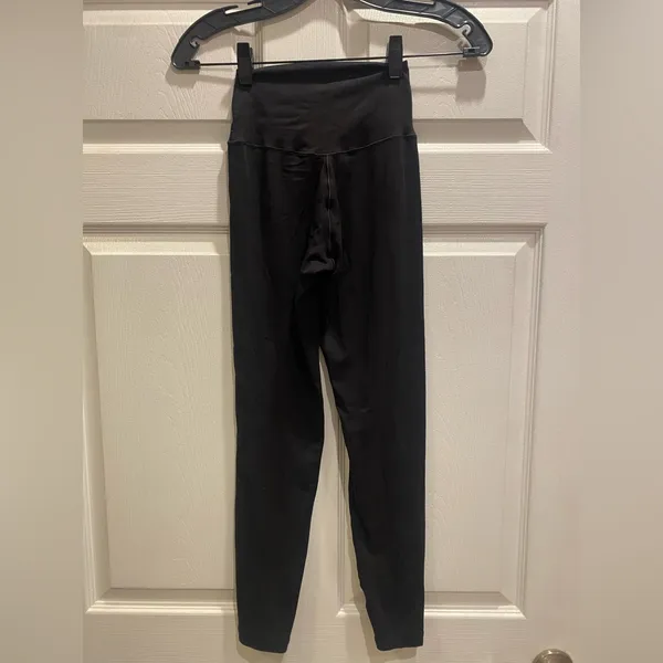 Aerie Black High-Waisted Leggings - Image 2
