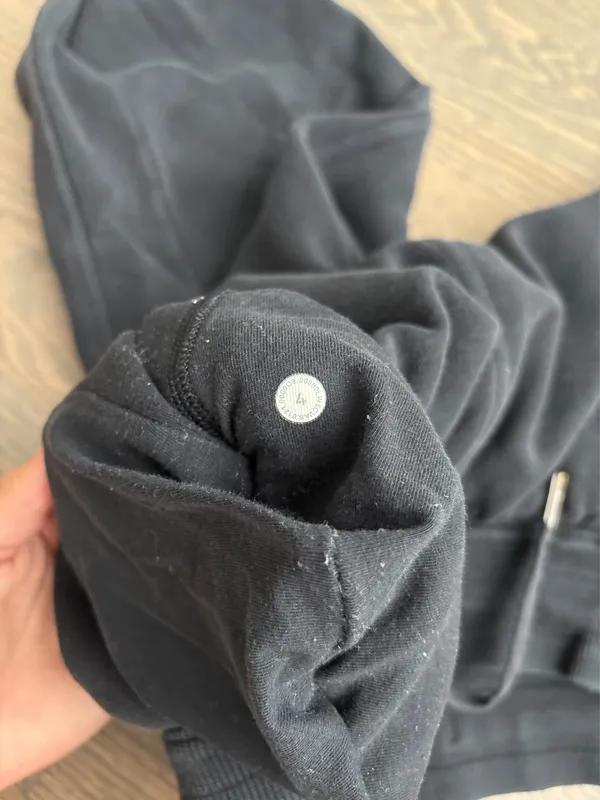 Lululemon Scuba Joggers - Image 3