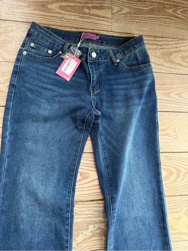 Edikted Flare Jeans size m nwt - Image 2