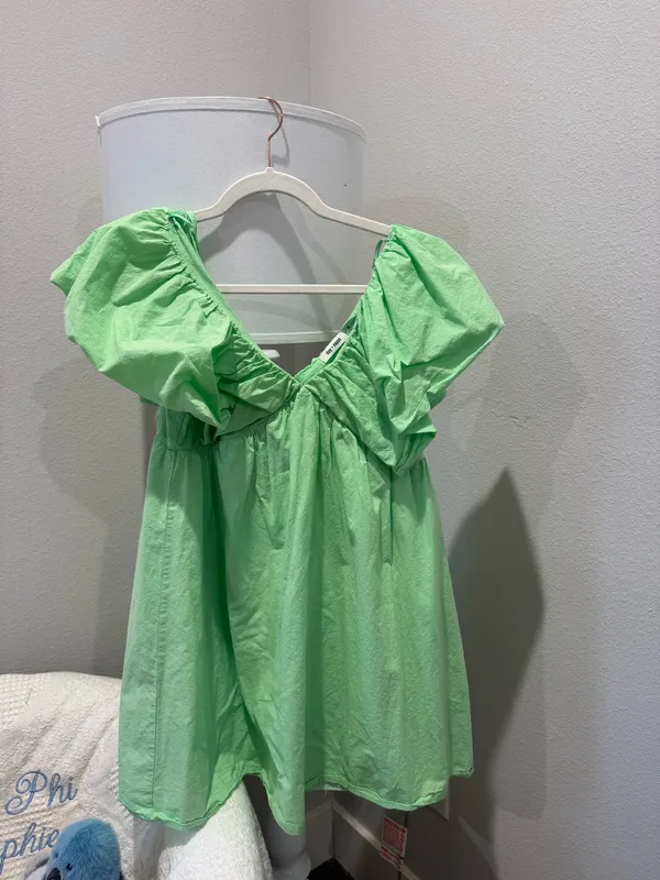 Lime green dress - Image 2