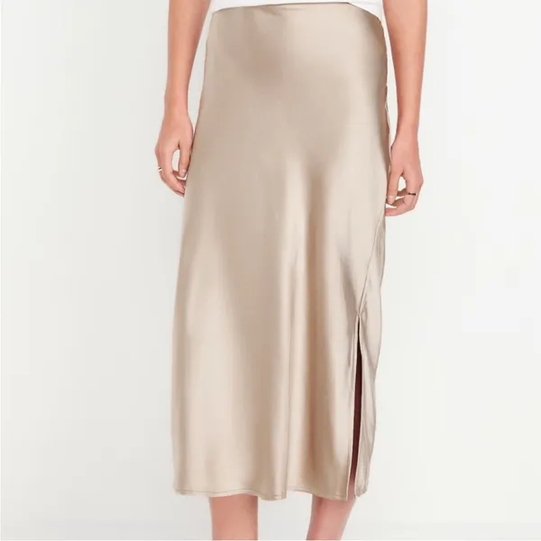 NWT Old Navy Satin Maxi‎ Skirt with slit - Champagne - Image 2