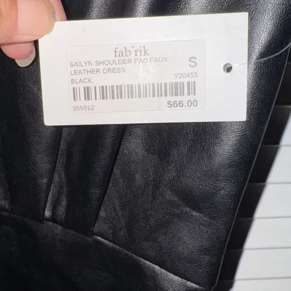 DO+BE black leather dress with shoulder pads - Image 4