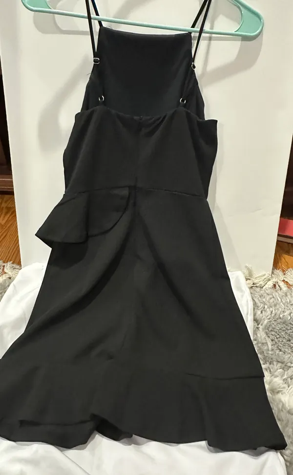 Lulus Black  Dress Size Small Never Worn - Image 2