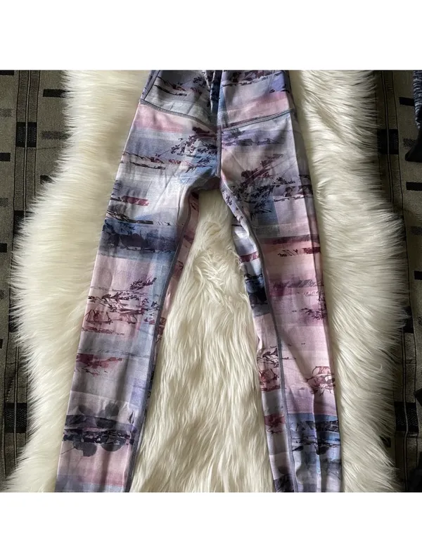 Lululemon Leggings - Image 9