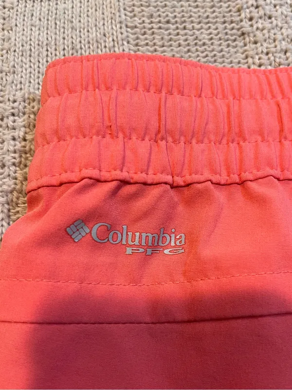 Columbia Women's Coral Pink Elastic Waist Drawstring Shorts - Image 4
