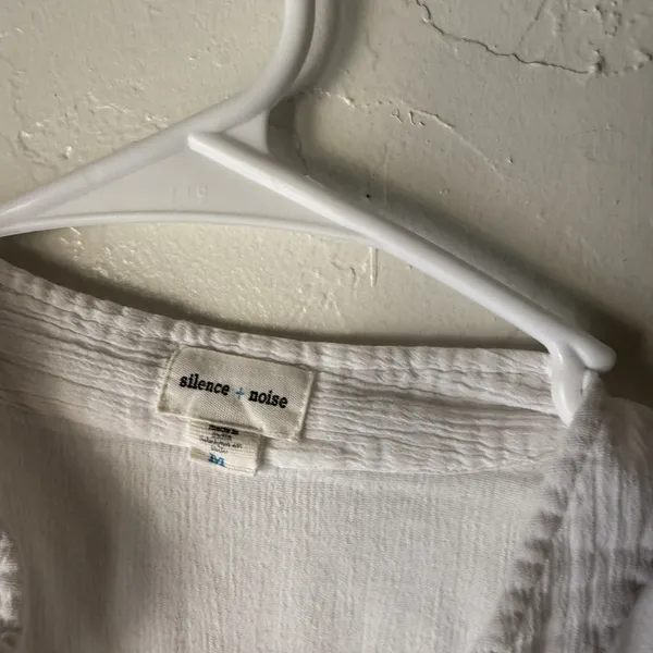 Silence +‎ Noise Shirt Womens Medium Button Front Short Sleeve Cottage Peasant - Image 4