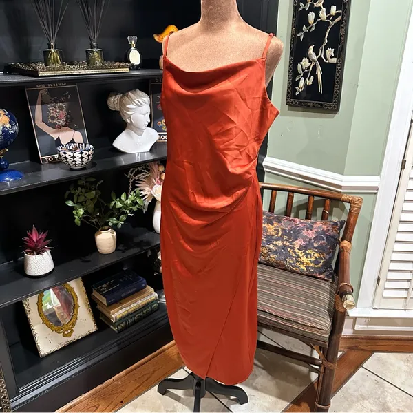 Lulus Silky Orange Maxi Dress – Taylor Swift-Inspired, Size Large - Image 4