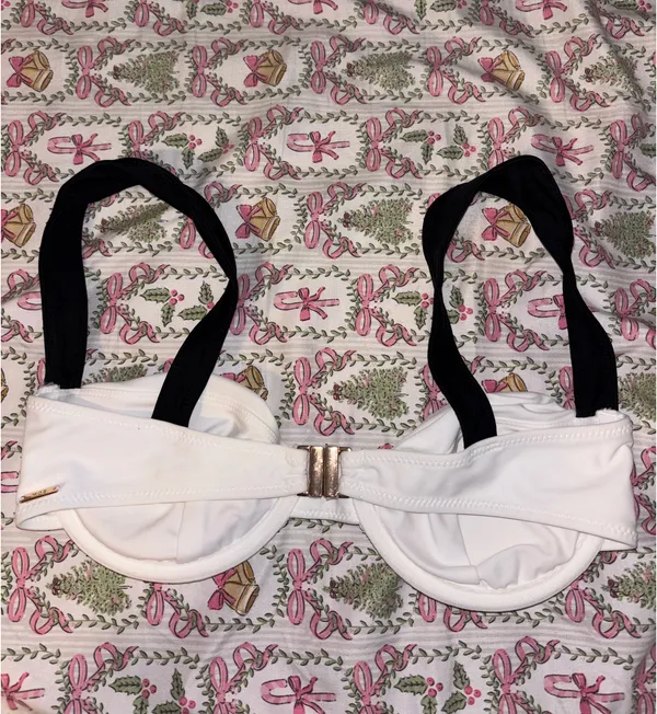 Triangl strawberry milk mob bikini - Image 6