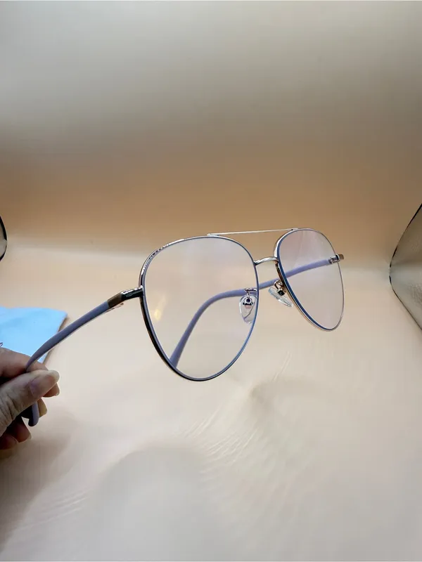 ZEELool Lightweight Gold Aviator Glasses Frame, Unknown prescription - Image 4