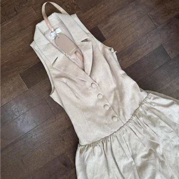 Meshki Valery Midi linen drop waist collared sleeveless button detail dress NWT - Image 3