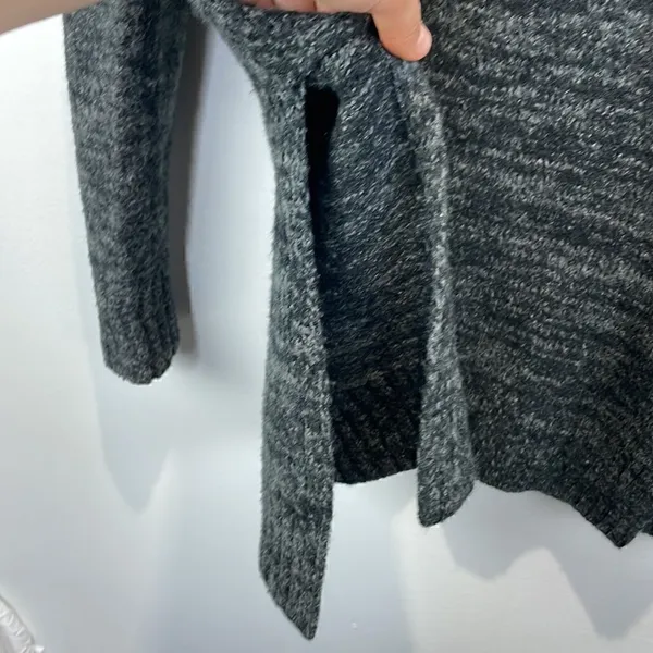 Zara Knit Turtleneck Sweater size Medium - Image 7