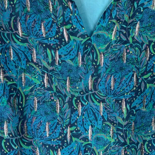Lilly Pulitzer Blue Cat Print Blouse Long Sleeve‎ V Neck Lightweight Ruffle SZ S - Image 4