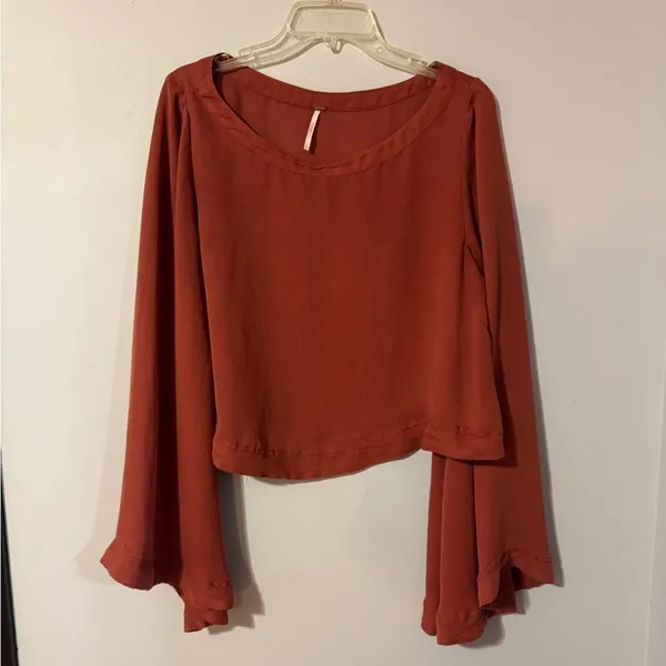 Free People Stars Aligned Boho Cropped Terracotta Blouse size Large - Image 3