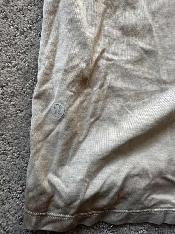 Lululemon Pump Cover Shirt - Image 4
