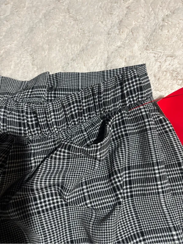 H&M plaid fitted pants size 2 - Image 3